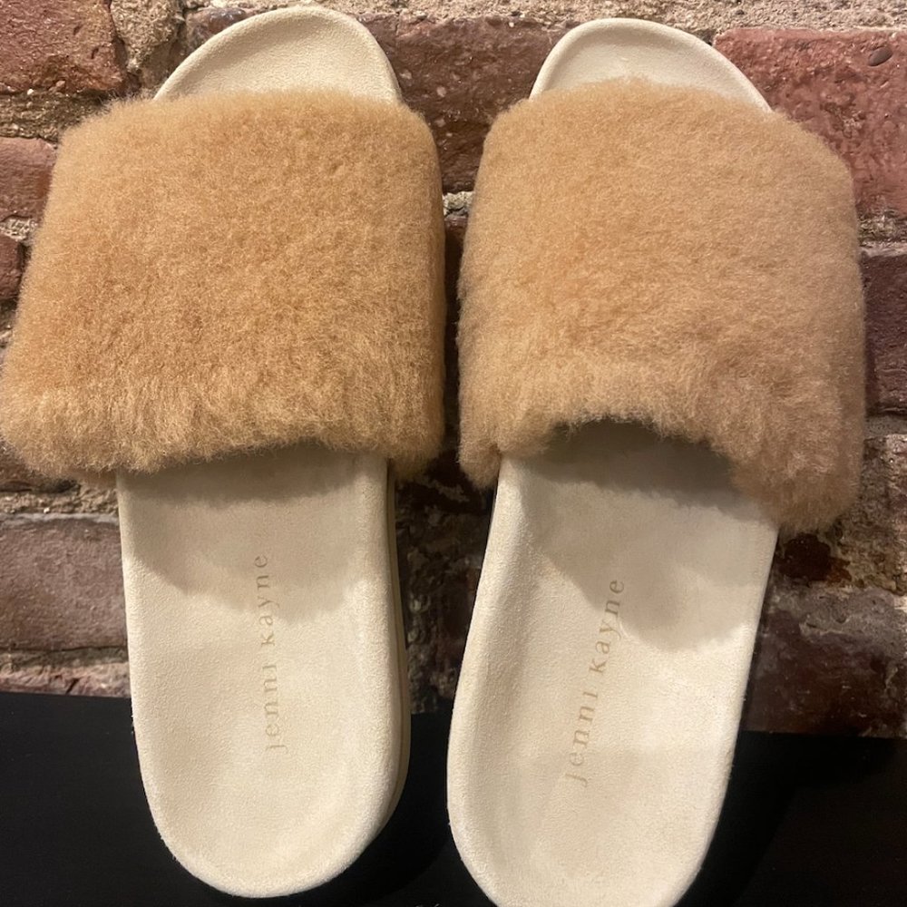 *BRAND NEW* Jenni Kayne Shearling Slide Sandal